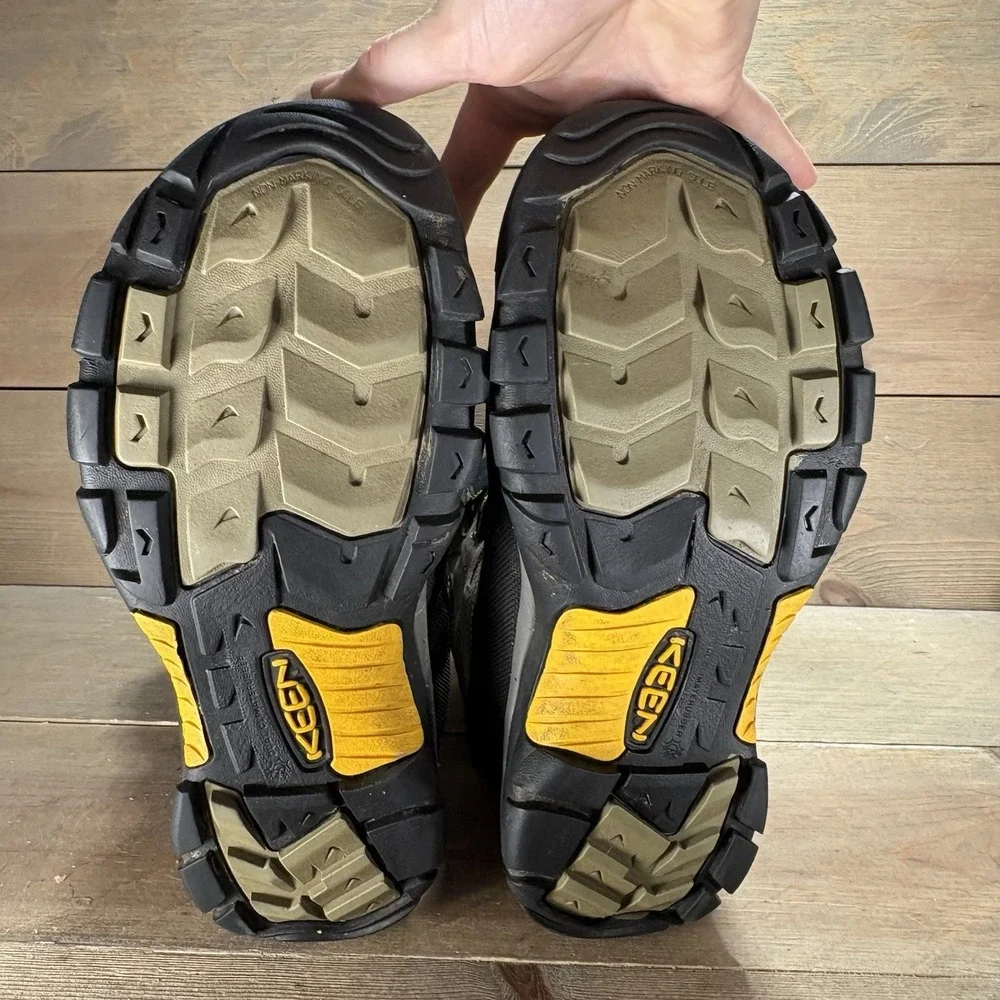 keen summit county mens size 9.5 shoes brown leather waterproof snow boots